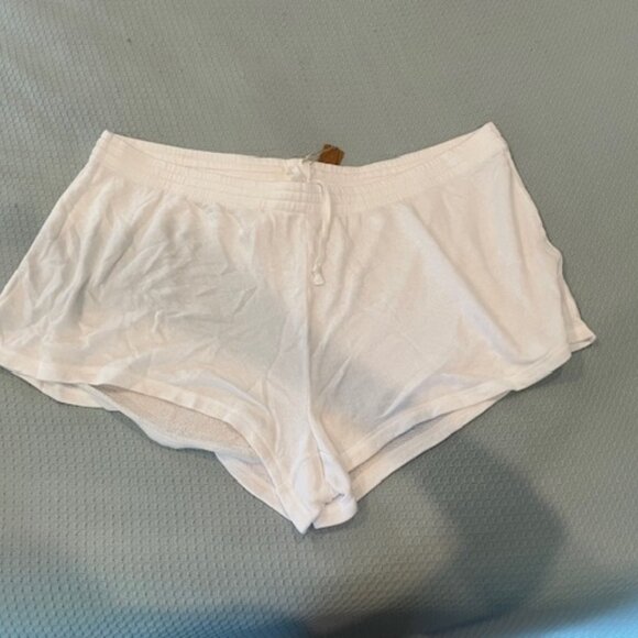 NWT SKIMS Light French Terry Loose Shorts SNOW Size 4x NEW Lounge Comfy White - Picture 4 of 10